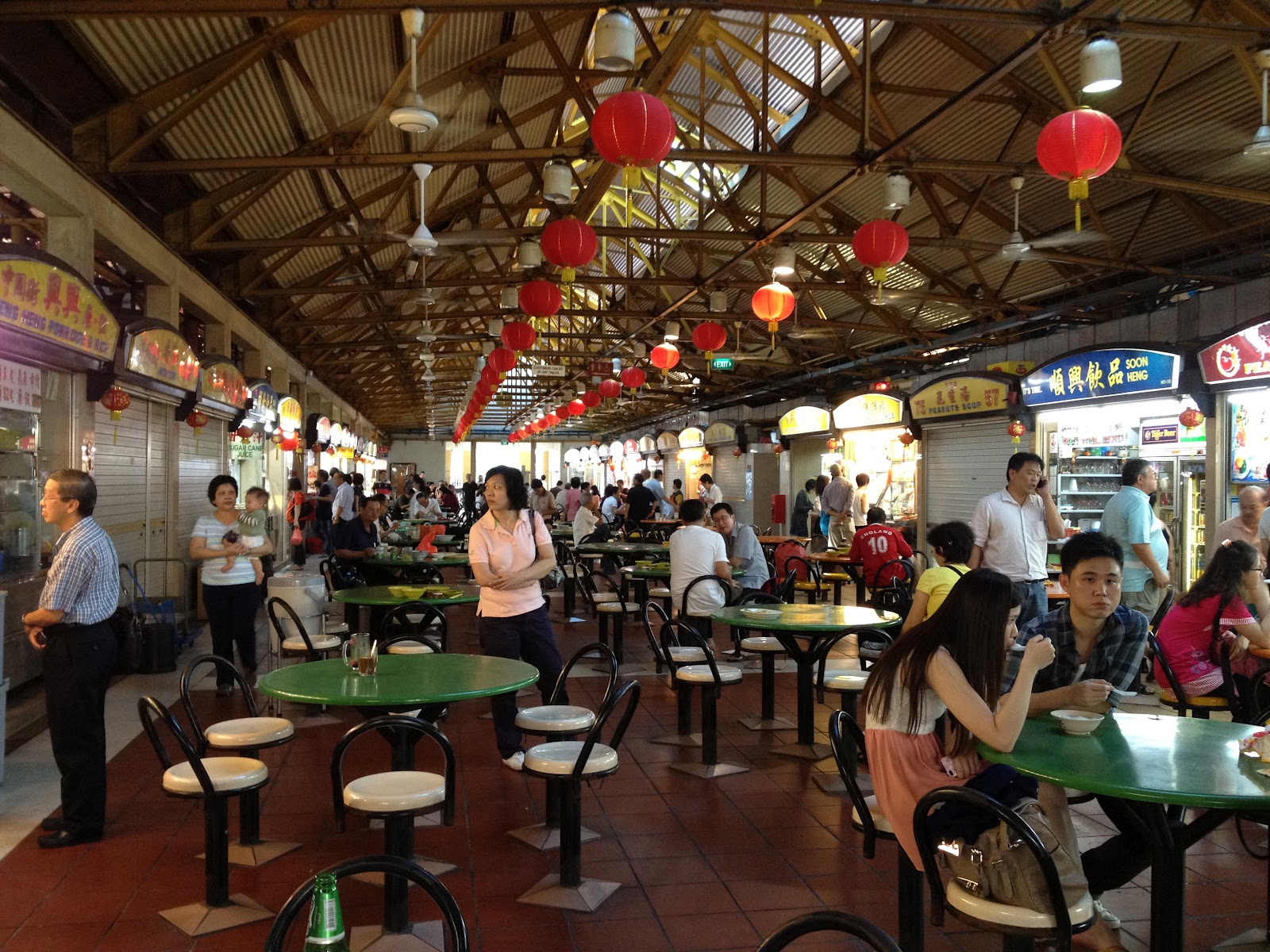Travel & Living: Singapore - Maxwell Food Court